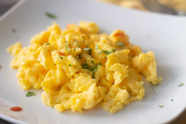 Fat in Scrambled Eggs - thenutritionfacts.com