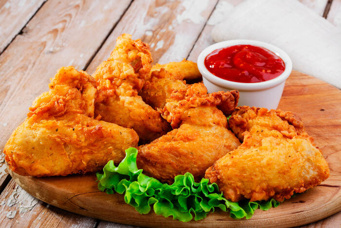 Fried Chicken Wings Calories - thenutritionfacts.com