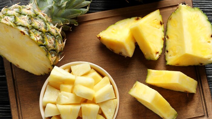 How Much Fat In Pineapple - thenutritionfacts.com